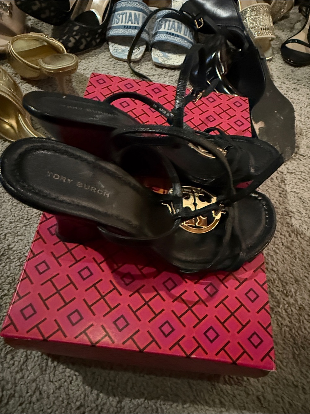 Tory Burch Black Leather Logo wedges Sandals